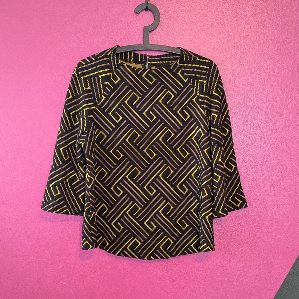 W5 Geo Jacquard Mock Neck Zip Back Knit Top